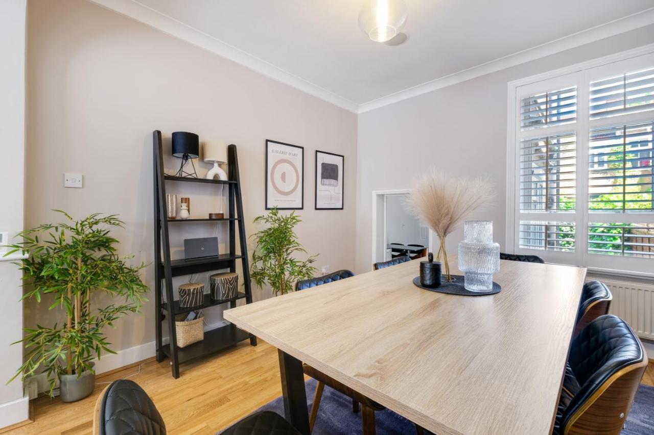 Luxury 3 Bedroom 2 Bathroom House, Fulham By 360Stays Лондон Екстер'єр фото