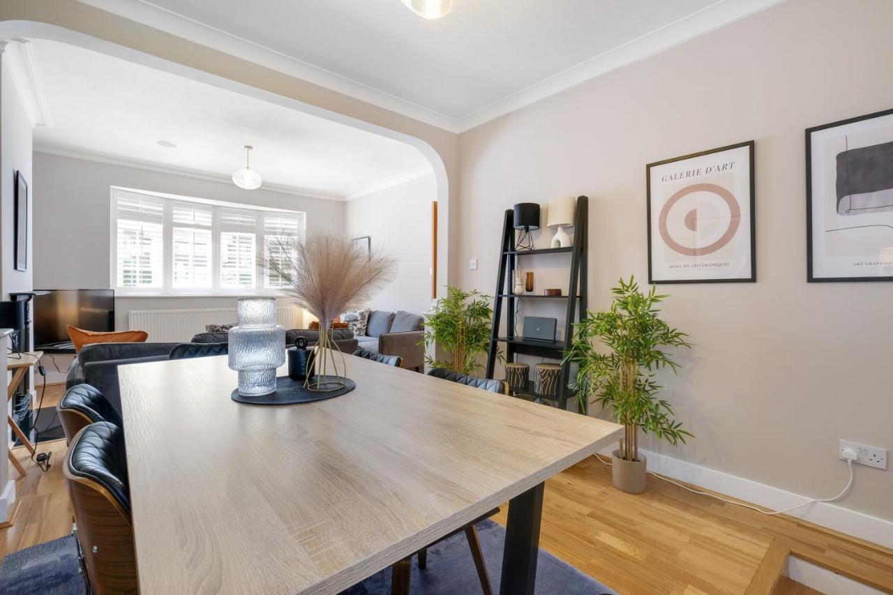 Luxury 3 Bedroom 2 Bathroom House, Fulham By 360Stays Лондон Екстер'єр фото