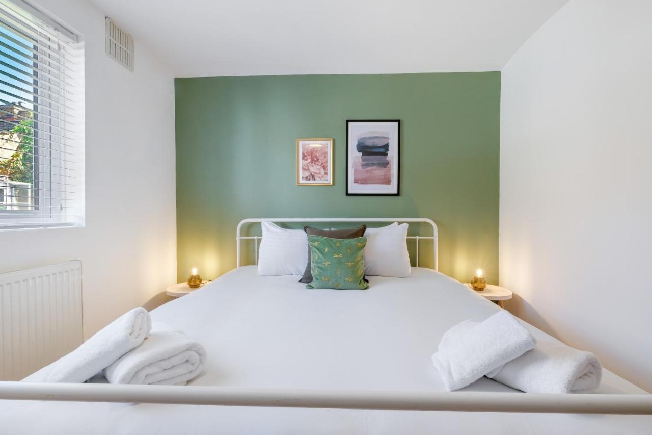 Luxury 3 Bedroom 2 Bathroom House, Fulham By 360Stays Лондон Екстер'єр фото