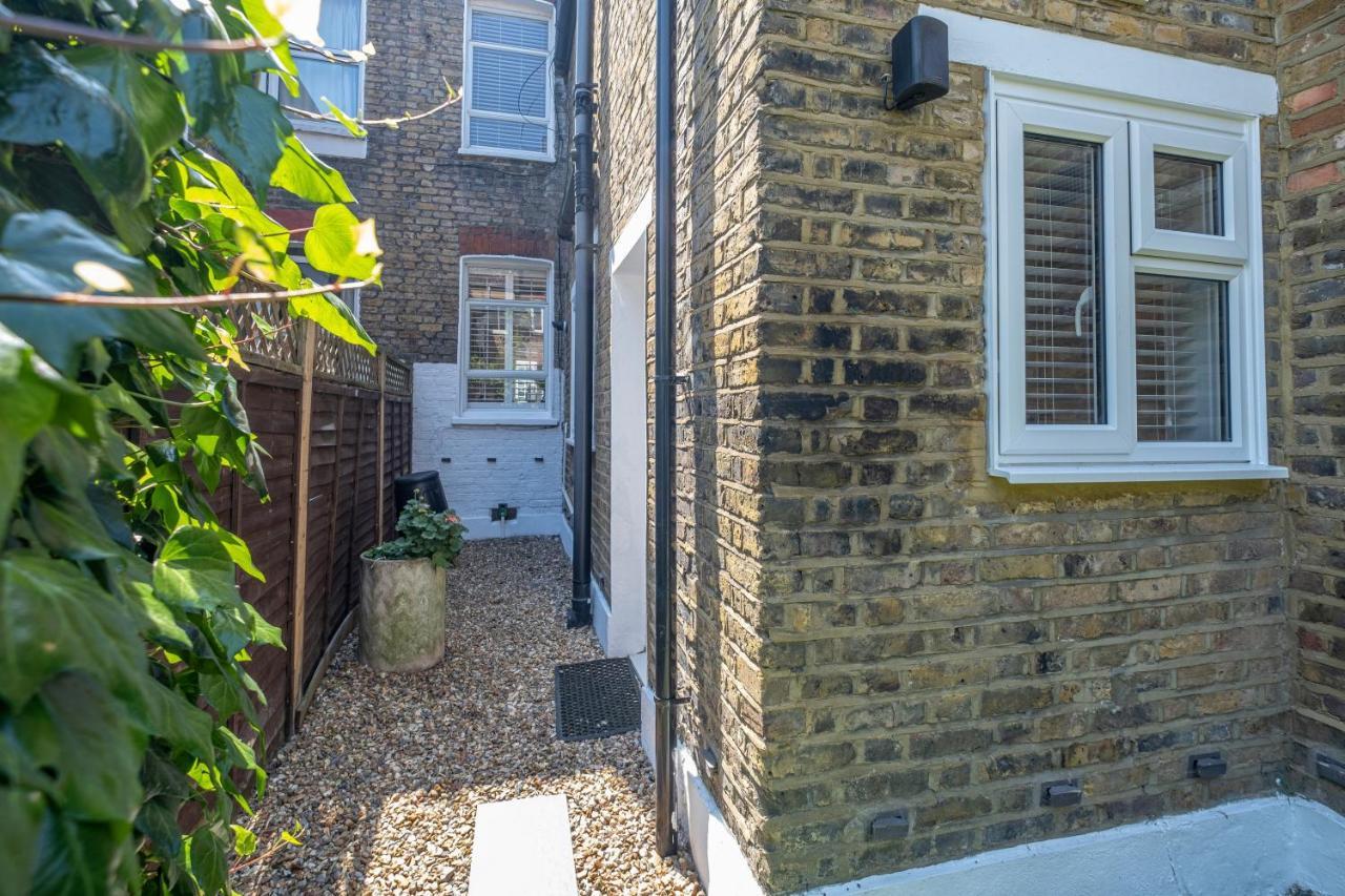 Luxury 3 Bedroom 2 Bathroom House, Fulham By 360Stays Лондон Екстер'єр фото