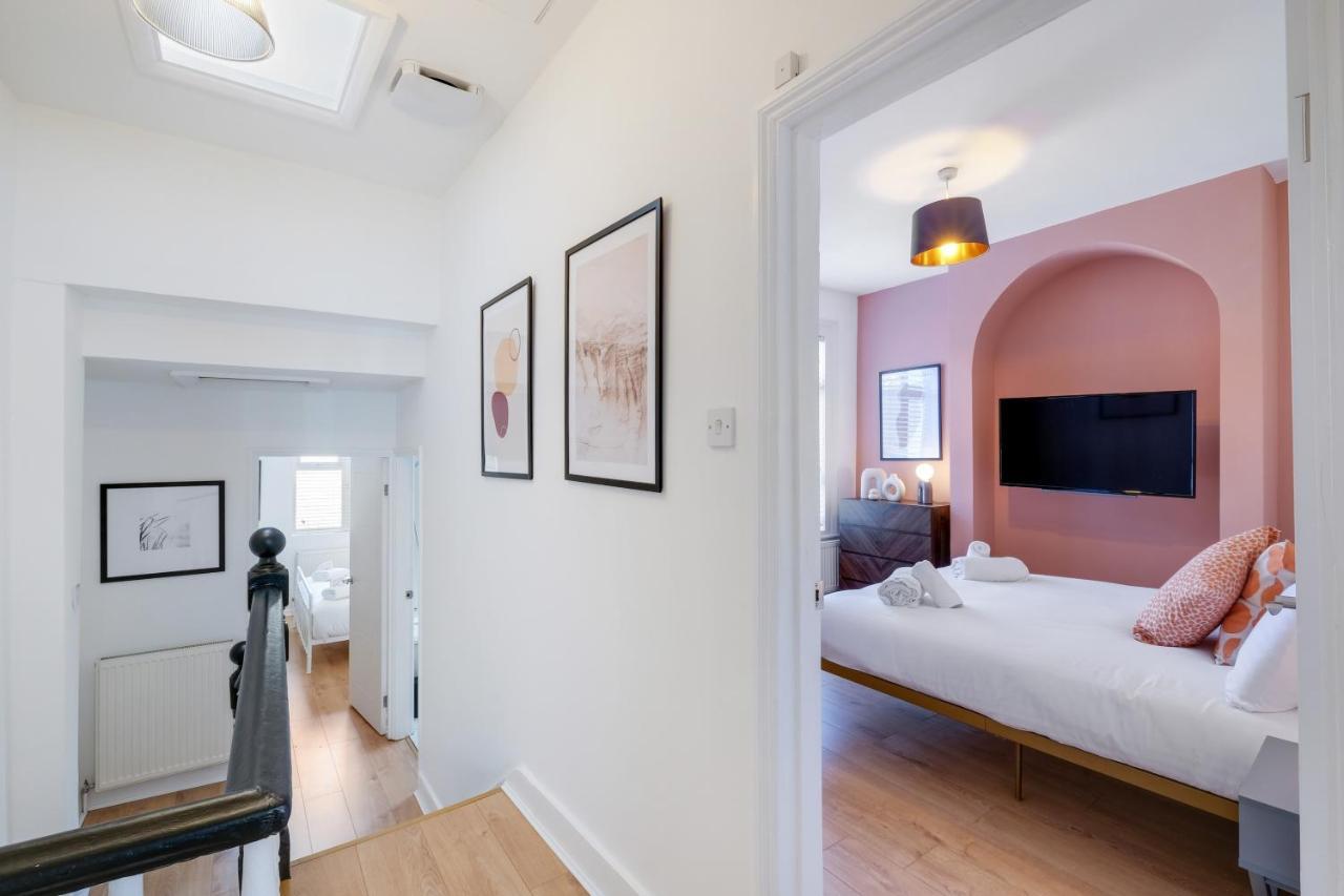 Luxury 3 Bedroom 2 Bathroom House, Fulham By 360Stays Лондон Екстер'єр фото